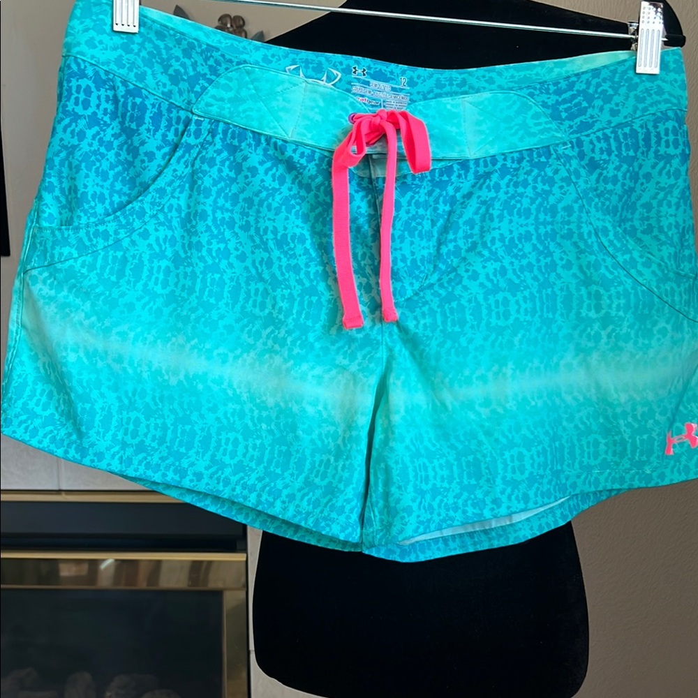 🎉NWOT: UNDER ARMOUR BOARD SHORTS